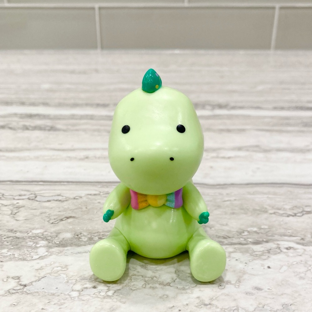 NWOT Pickle Dinosaur Moriah Elizabeth Figure | Color Splash Series 2